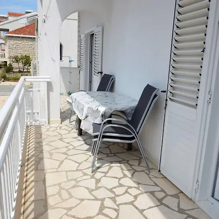 Stunning 2-bed In 公寓